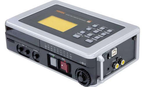 FR-2 LE - Enregistreur portable 2 pistes sur CompactFlash - Fostex, cliquez pour agrandir 