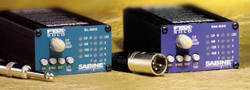 SM 820 - Eliminateur automatique de Larsen portable niveau micro - Sabine, cliquez pour agrandir 
