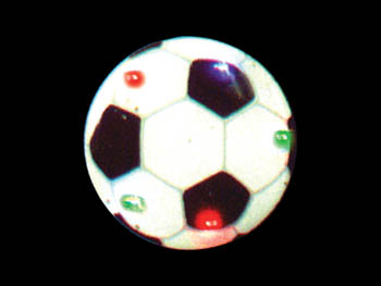Ballon De Foot Clignotant (1 Led Bleue + 2 Rouges + 2 Vertes), cliquez pour agrandir 